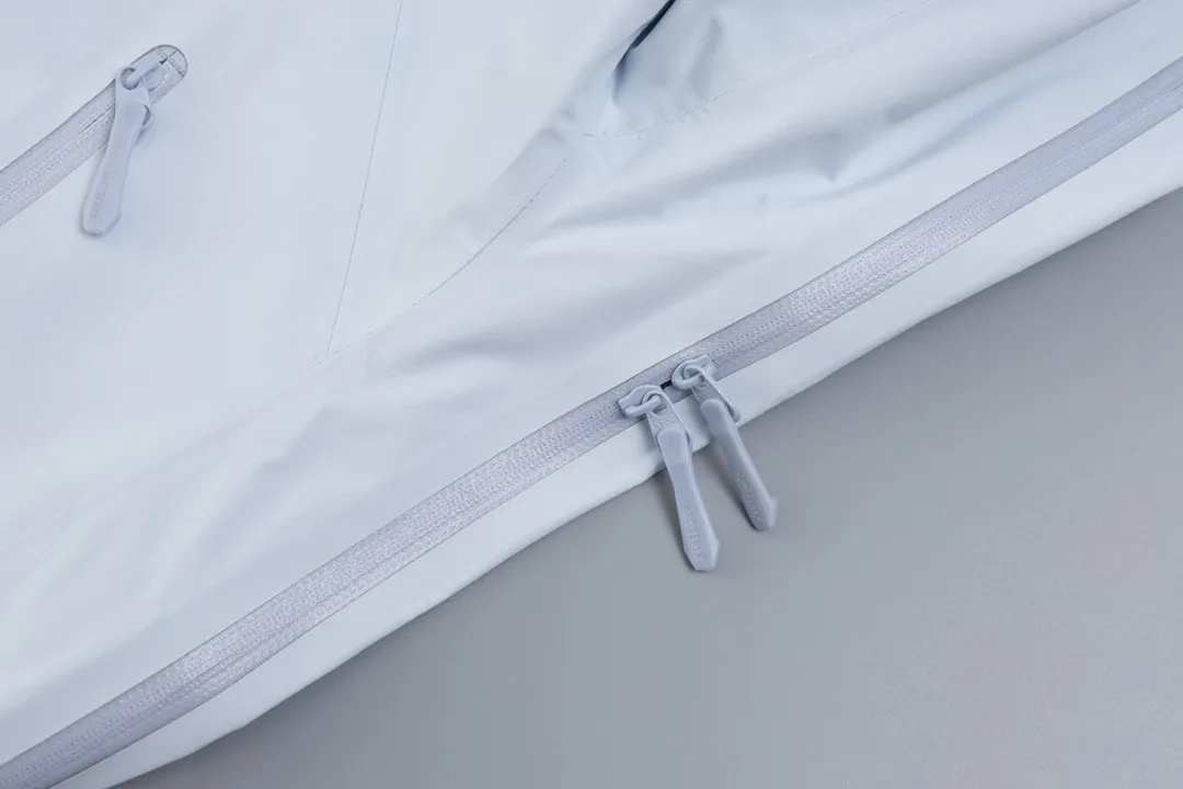 ARC'TERYX# BETA LIGHT WEIGHT BRTA LW 2024 Arc’teryx ， ， ， 。 goretex，lt 40d lightweight ， New Arrival cknit ， lt ， 。 ， logo ，lightweight 。 ， ，New Arrivallightweight recco ， ， ， ， ， 。 ， Wear-Resistant， 、 Breathable， ！ ， 3D Tri-Durance ， ， YKK ， ！